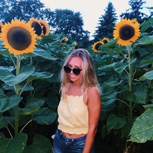 Meet your Posher, Angelina